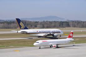 singapore airlines a380 and swiss a320 zurich airport singapore airlines airport aircraft