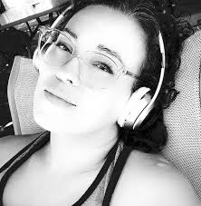 I have been using LUS for a little over a year now and I love it! After  years of straightening, I never thought I'd be wearing my hair natural all  the time.