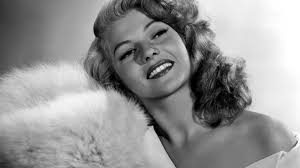 El confesable secreto que no conocías de Rita Hayworth (y que tiene mucho  que ver con Sevilla)