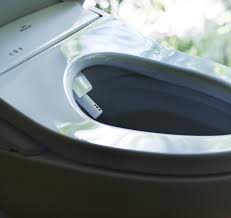 Toto innovation brings a new world of clean to life, enriching every moment of every day. Sanitarkeramik Aus Japan Toto Europe
