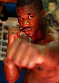 The fast rise and slow fade of boxer O'Neil 'Supernova' Bell