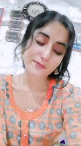 😜 Just casually squeezing in a photoshoot and a catwalk before the da...