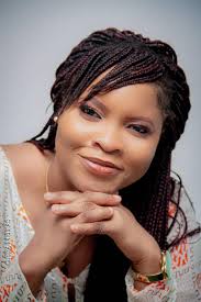 Judith Paule AKOGBETO, DG de JudyTouch, Mentor AWE2021 Titulaire d'un  doctorat en Anglais, d'une Maîtrise en droit et d'un diplôme de Marketeur,  Mahugnon Paule Judith AKOGBETO est la DG de JudyTouch Services,