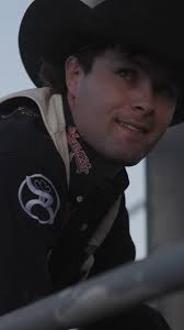 Appreciate the kind words @cole_reiner8 👊🏽 Proud of the team in and out  of the arena!, #hooeyteam #family #hooey