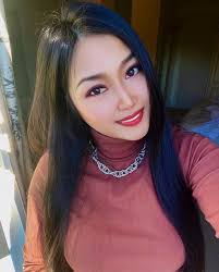 I know nothing, but if this is you, take a look! Philippa x