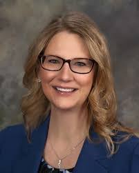 Nicole Helgeson's Instagram, Twitter & Facebook