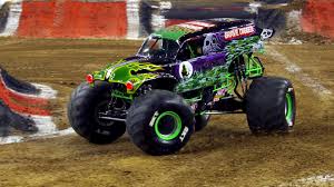1920x1080 monster jam truck grave digger 360 spin! Monster Truck 1920x1080 Wallpaper Teahub Io