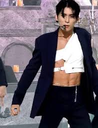 Sf9's taeyang shows his impressive skills in dance cover filmed in seoul and cities across america. Here Are 4 Of The Most Daring Outfits From Sf9 S Yoo Taeyang That Shocked Fans Koreaboo