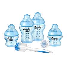 Kit Biberon Bleu Garcon Naissance Tommee Tippee Le Kit De Biberons A Prix Carrefour Biberons Biberon Kit