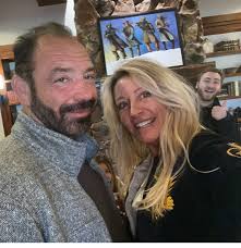 My everything ♥️. (Yeah, we see you back there Jackson ha) Happy Valentines  Day everyone. 😍