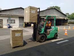 Training sio (sertifikasi izin operasional) hanya sering dijadikan formalitas, karena memang keterbatasan resources yang ada. Training Operator Forklift Training And Consulting Partner