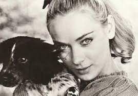 Genevieve Grad Pictures And Photos Actrice Francaise Idees Vintage Nouvelle Vague