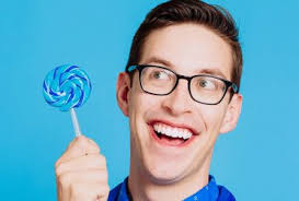 Illinois State improv star goes viral in BuzzFeed videos