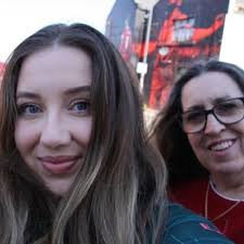 Nikita Gomes Henschl (@NHenschl)