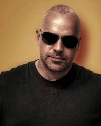 𝐃𝐞𝐫𝐞𝐤 𝐏𝐢𝐜𝐚𝐫𝐝 (@derekvpicard) • Instagram photos and videos