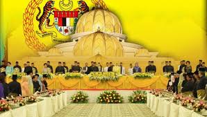 Antara sumbangan yang dibuat untuk kebajikan orang melayu adalah seperti yang berikut: Raja Petra Bin Raja Kamarudin On Twitter Empowering Majlis Raja Raja Https T Co Hgvr6g4hyi