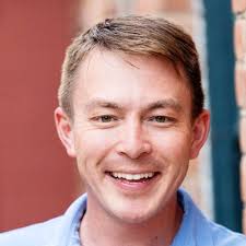 I crave attention. Like, all the time. I have a pathological need to make  you laugh, to have the spotlight, to be *viewed*. Much as I'd like to  pretend that I'm a