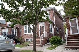 Von 1998 bis 2007 war „king of queens die lieblingsserie vieler zuschauer. The King Of Queens House Iamnotastalker