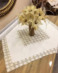 Goruntunun Olasi Icerigi Masa Ve Ic Mekan Tig Isleri Dantel Tasarim