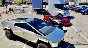 A Biscuit Tin Battery Learnings From Aircraft Tesla Now More Agile Means More Bumps For Others In 2020 Tesla Tesla Roadster Tesla S