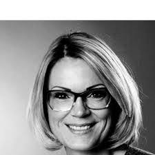 Jessica Linke's Instagram, Twitter & Facebook