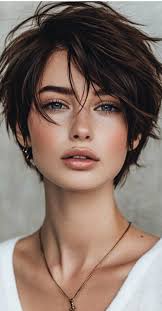 Hi, my colleague is looking for someone who wants a t-section, half head of  high lights or full head, she is currently doing her level 3 and is very  lovely her name