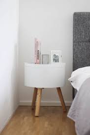 Schlafzimmer Gestalten In Grau Weiss Und Rosa The Golden Kitz Schlafzimmer Gestalten Schlafzimmer Rahmen Beistelltische Schlafzimmer