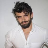 50+ perfiles de «Leonardo Zamudio»