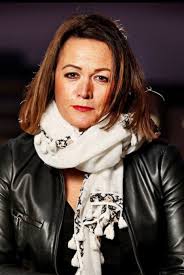 Deidre Reynolds's Instagram, Twitter & Facebook