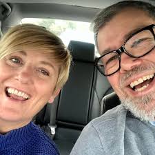 Presiedendo un Senato equamente diviso all'ingresso in carica, Harris ha  avuto un ruolo cruciale come presidente del Senato, esprimendo più voti al  tiebreaking di qualsiasi altro vicepresidente, che ha aiutato a far