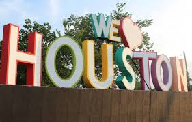 The colorful we love houston sign near interstate 10 was done by artist david adickes and includes a heart that stands for the word love. 10 Fun Things To Do In Houston Usa Page 2 Of 2 Silverkris