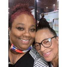 Sheryl Ware's Instagram, Twitter & Facebook