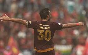Sebagaimana diketahui, penyerang berusia 22 tahun itu baru bergabung ke dalam skuat pasukan ramang yang tengah berada yogyakarta pada minggu (04/09/20) siang. Ezra Walian Pamit Dari Psm Makassar Dirumorkan Merapat Ke Persib Bandung Fajar