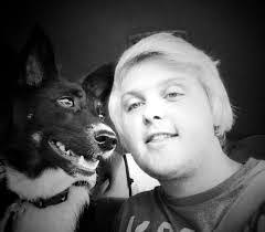 Wes Bartram's Instagram, Twitter & Facebook