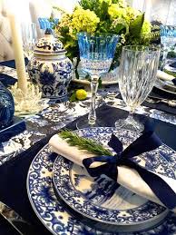 Beaux Mondes Designs Giving Thanks In Blue White Blue Table Settings Beautiful Table Settings Dining Table Decor
