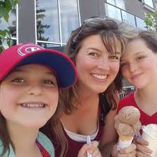 Jennifer Boyle (@jboyle1973)