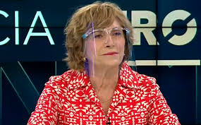 Desbordes le da la razón a matthei sobre permiso de circulación y asegura que sin el patrocinio del ejecutivo, esta ley tiene problemas. 5 Moments That Left The Interview With Evelyn Matthei In Zero Tolerance Archyde