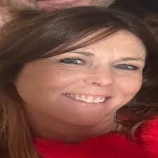 Loretta Nava's Instagram, Twitter & Facebook