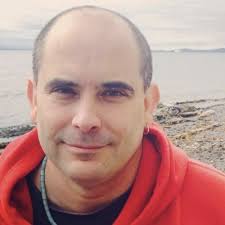 Warren Layberry, Editor in Victoria, BC, Canada