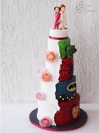 The Geek S Guide To Weddings When Geeks Wed Superhero Wedding Cake Marvel Wedding Superhero Wedding