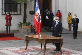 La interna entre icazuriaga y larcher. Nuevo Gabinete Cambios Llegaron En Interior Cancilleria Defensa Segpres Segegob Y Desarrollo Social