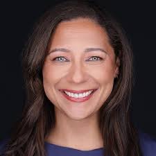 Courage Over Fear: Harness the Power of Agency to Lead in Uncertain Times:  Kristen Kavanaugh, Mike Randolph: 9798891384613: Amazon.com: Books