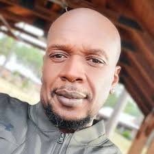 aaron wardlow (@wardlow_aaron)