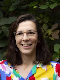 Helena Hunter and the art of falling birds