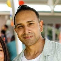 Dominic Parry's Instagram, Twitter & Facebook