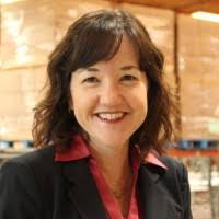 Leslie Harless's Instagram, Twitter & Facebook