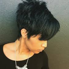 Give your thick, short hair some wet texture by gelling it back and letting the ends stay loose. Pin On Hair