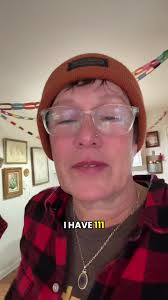 Oopsiedaisy🌈⭕️ (@spacemomsdaughter)'s videos with original sound