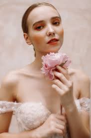 D0918-08 White Peony