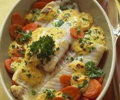 Seelachsfilets Auf Karottengemuse Mit Senfsosse Rezept Karotten Gemuse Senfsosse Und Seelachsfilet